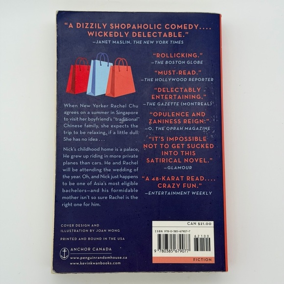 Crazy Rich Asians by Kevin Kwan - Paperback - Picture 2 of 3